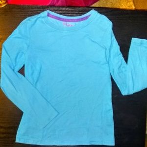 Girls hanes shirt